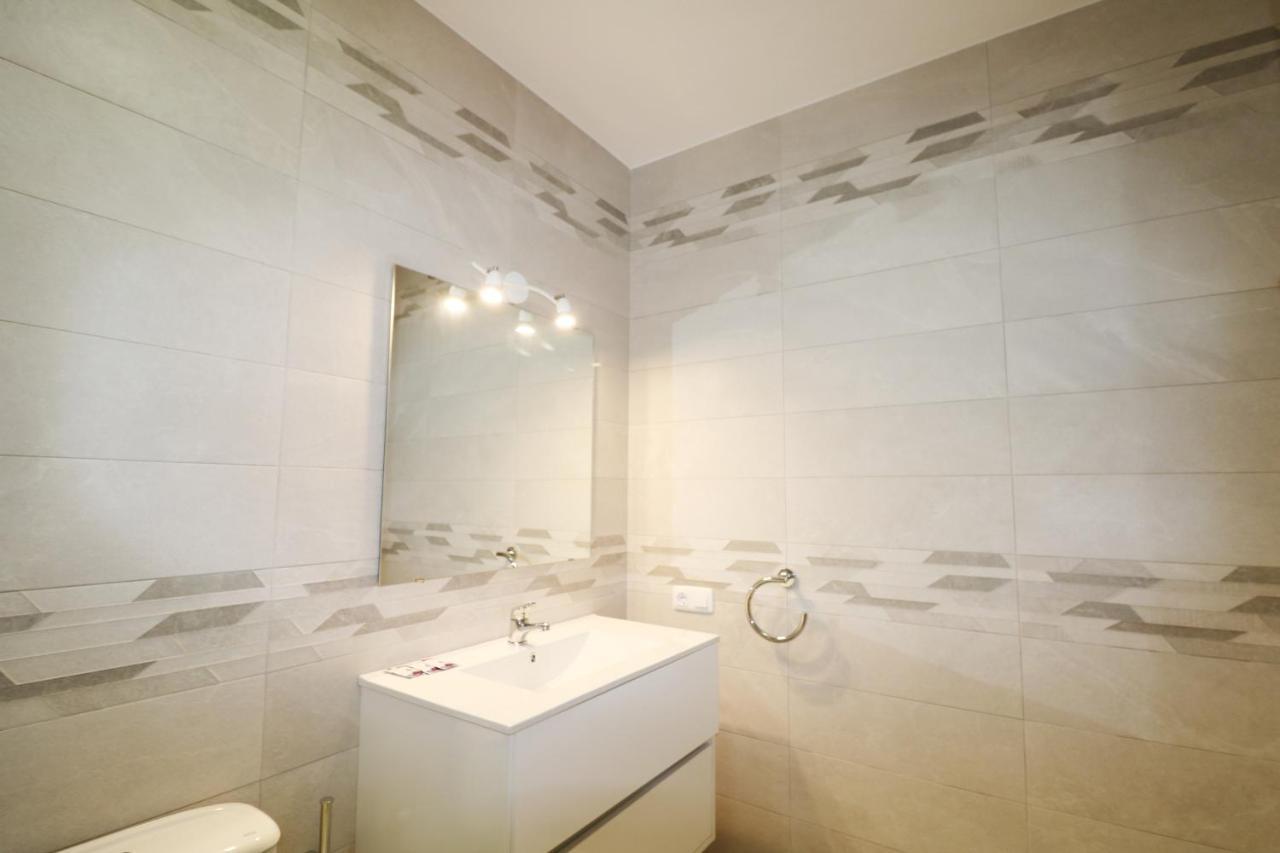Villa Las Marinas - 4, Con Piscina Privada Y A 5 Minutos De La Playa Ареналь-д'ен-Кастель Екстер'єр фото