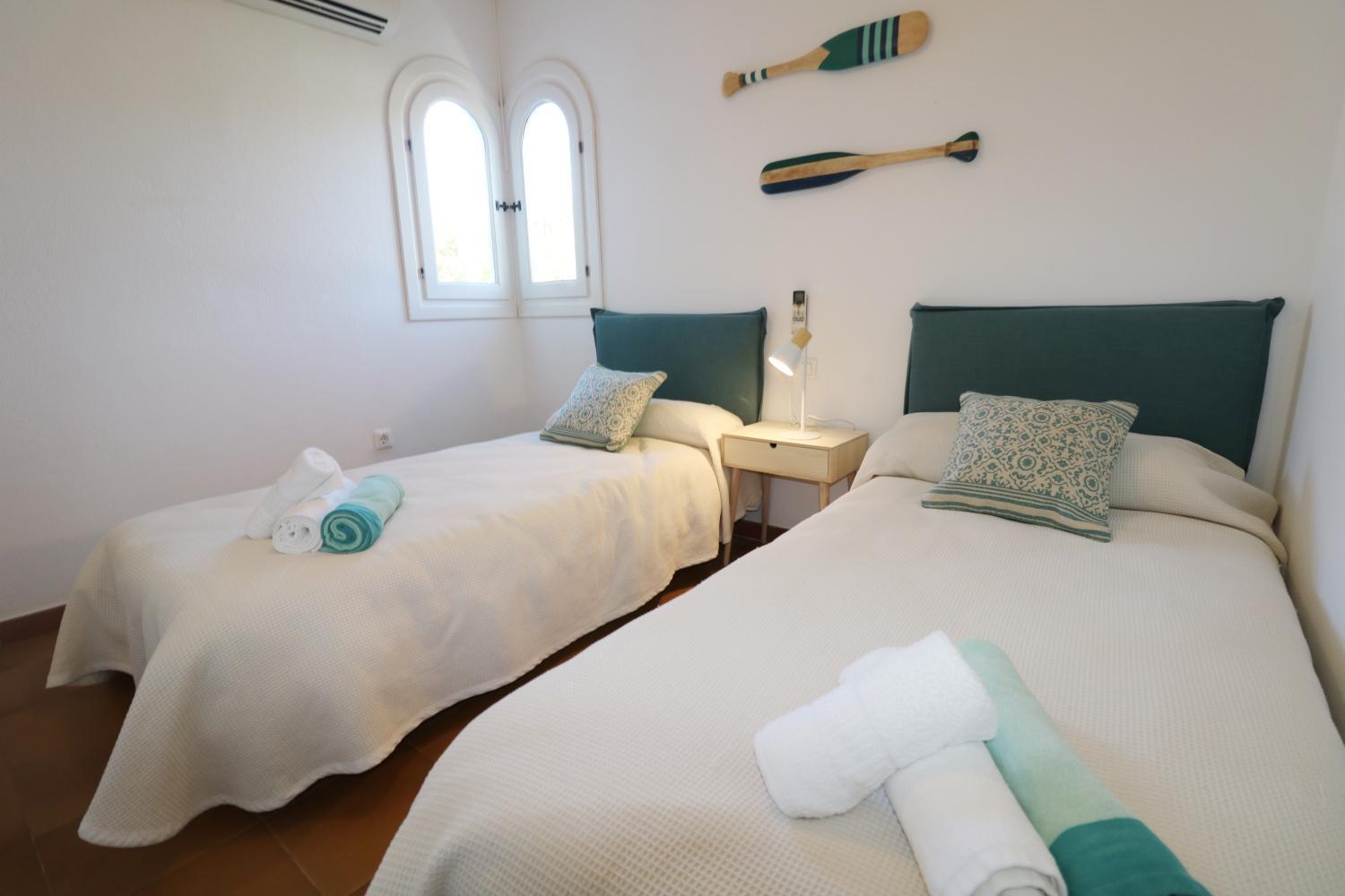 Villa Las Marinas - 4, Con Piscina Privada Y A 5 Minutos De La Playa Ареналь-д'ен-Кастель Екстер'єр фото